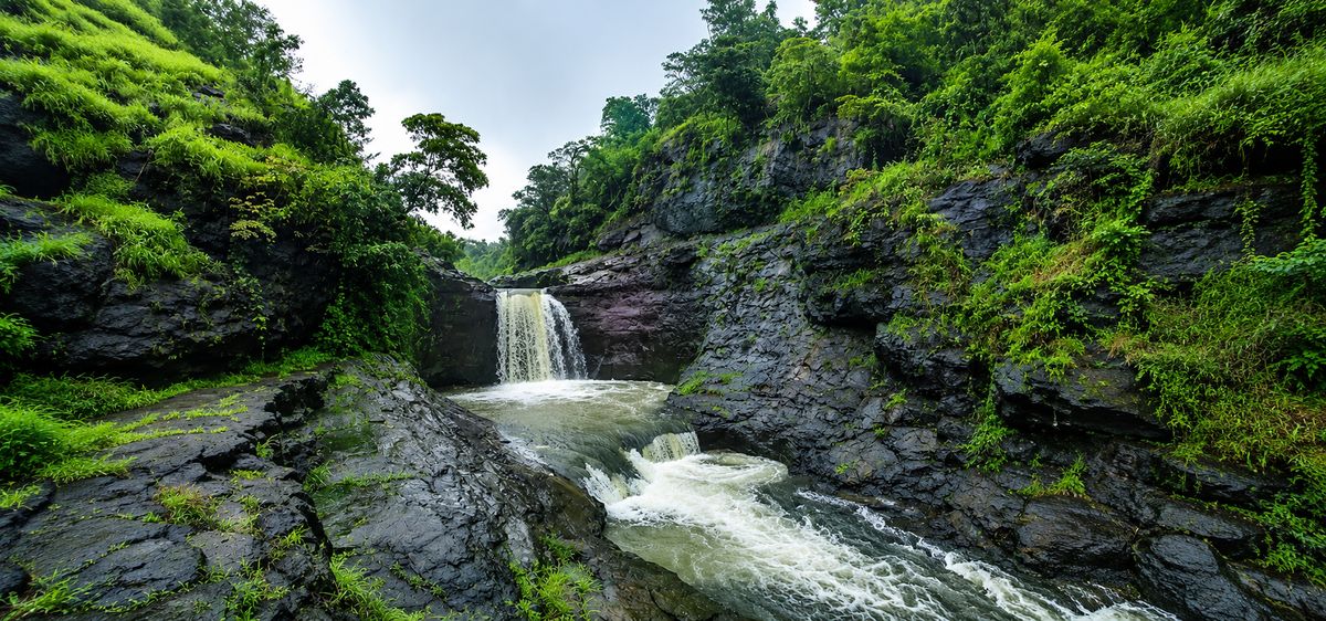 Kalmandavi Waterfall