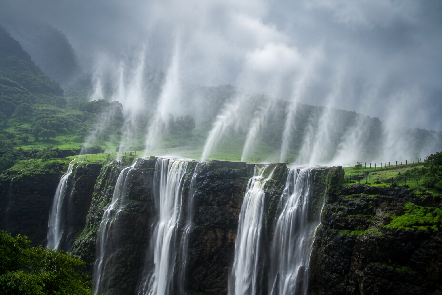 Reverse Waterfall (Lohagad, Lonavla)Pune